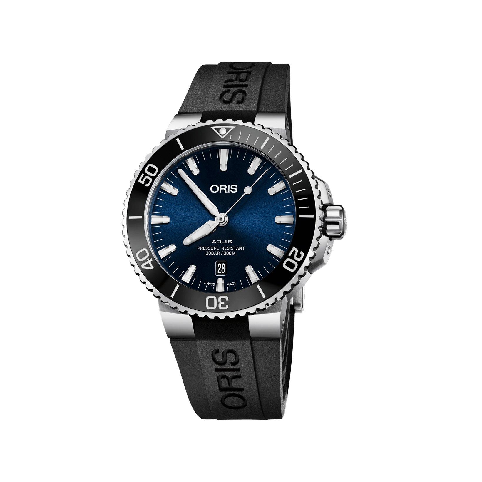 Oris Aquis  Automatic 43.5 mm Stainless Steel Watch  Blue Dial   Rubber Strap