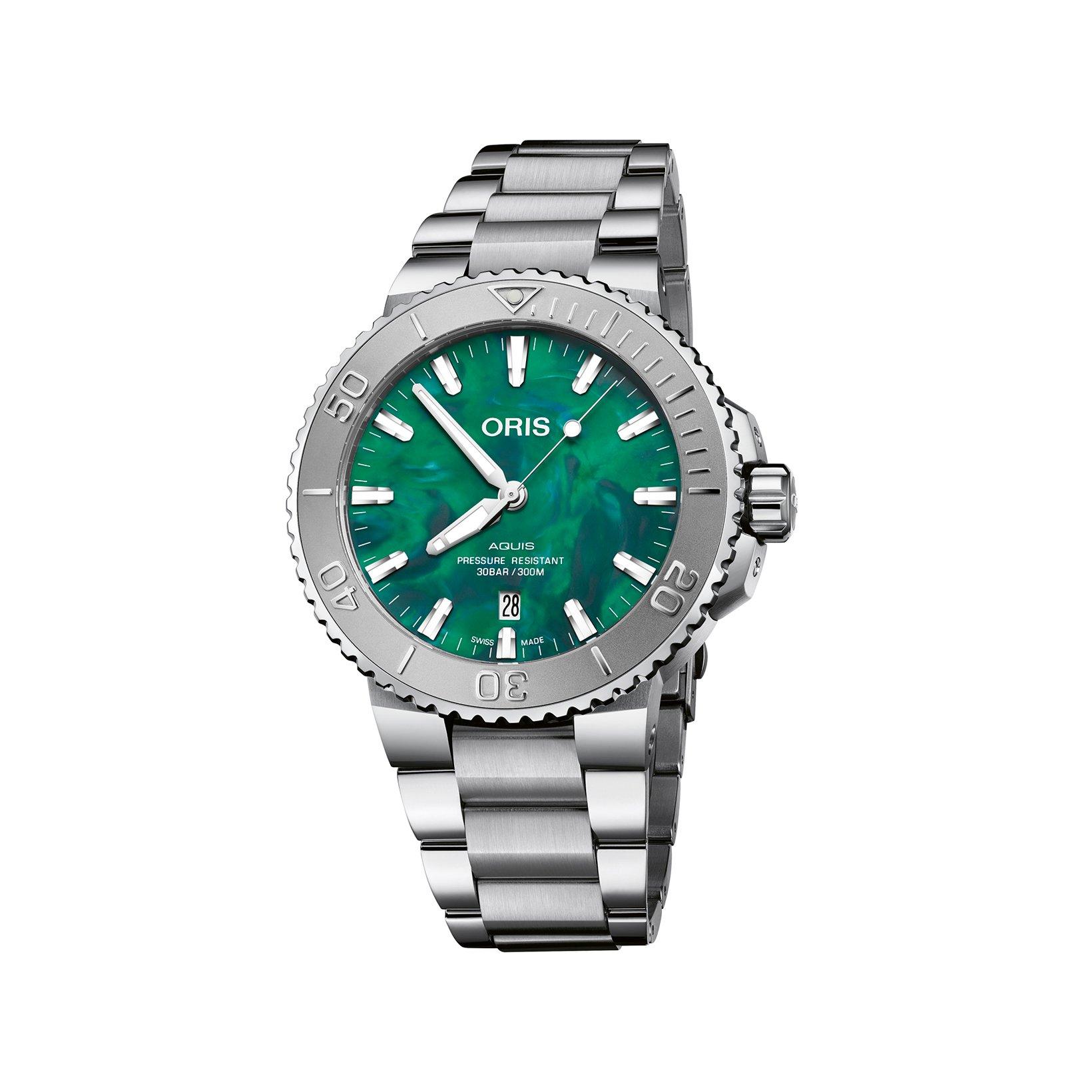 Oris Aquis Upcycle Automatic 43.5 mm Stainless Steel Watch  Green Dial  Stainless Steel Bracelet