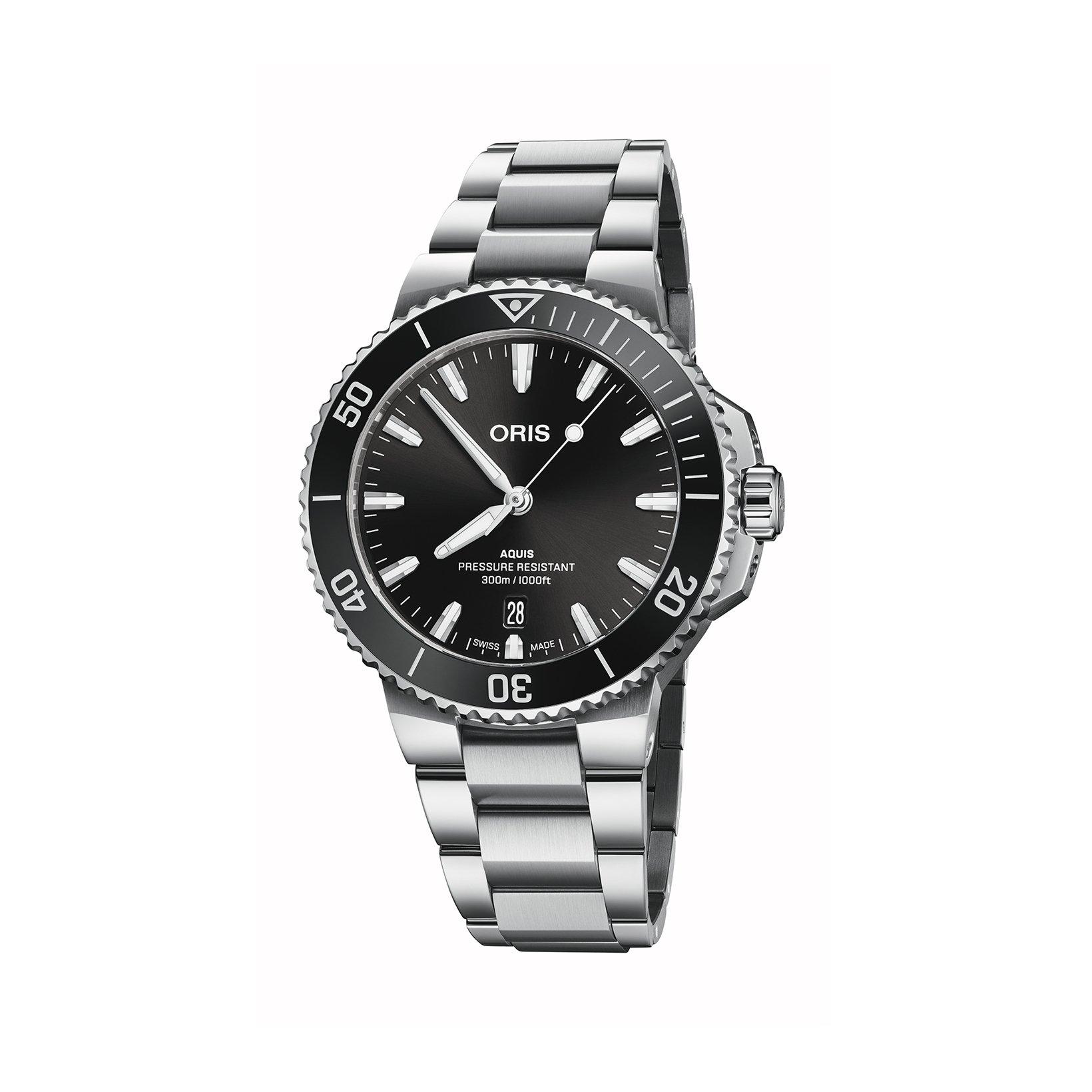 Oris Aquis  Automatic 41.5 mm Stainless Steel Watch  Black Dial  Stainless Steel Bracelet