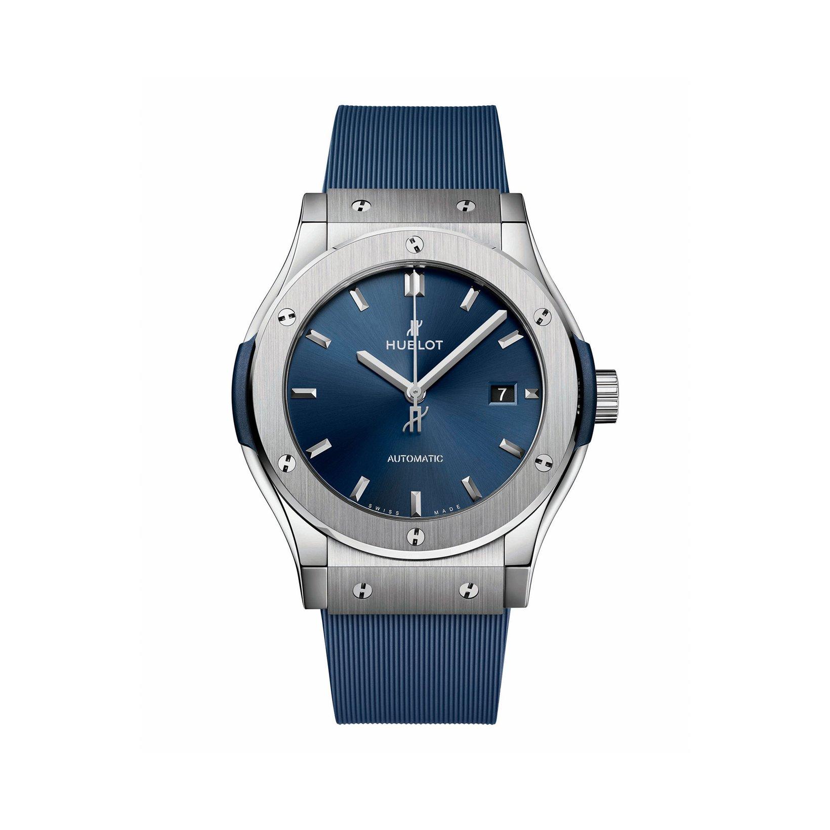 Hublot Classic Fusion Titanium Blue Automatic 42 mm Titanium Watch  Blue Dial   Rubber Strap