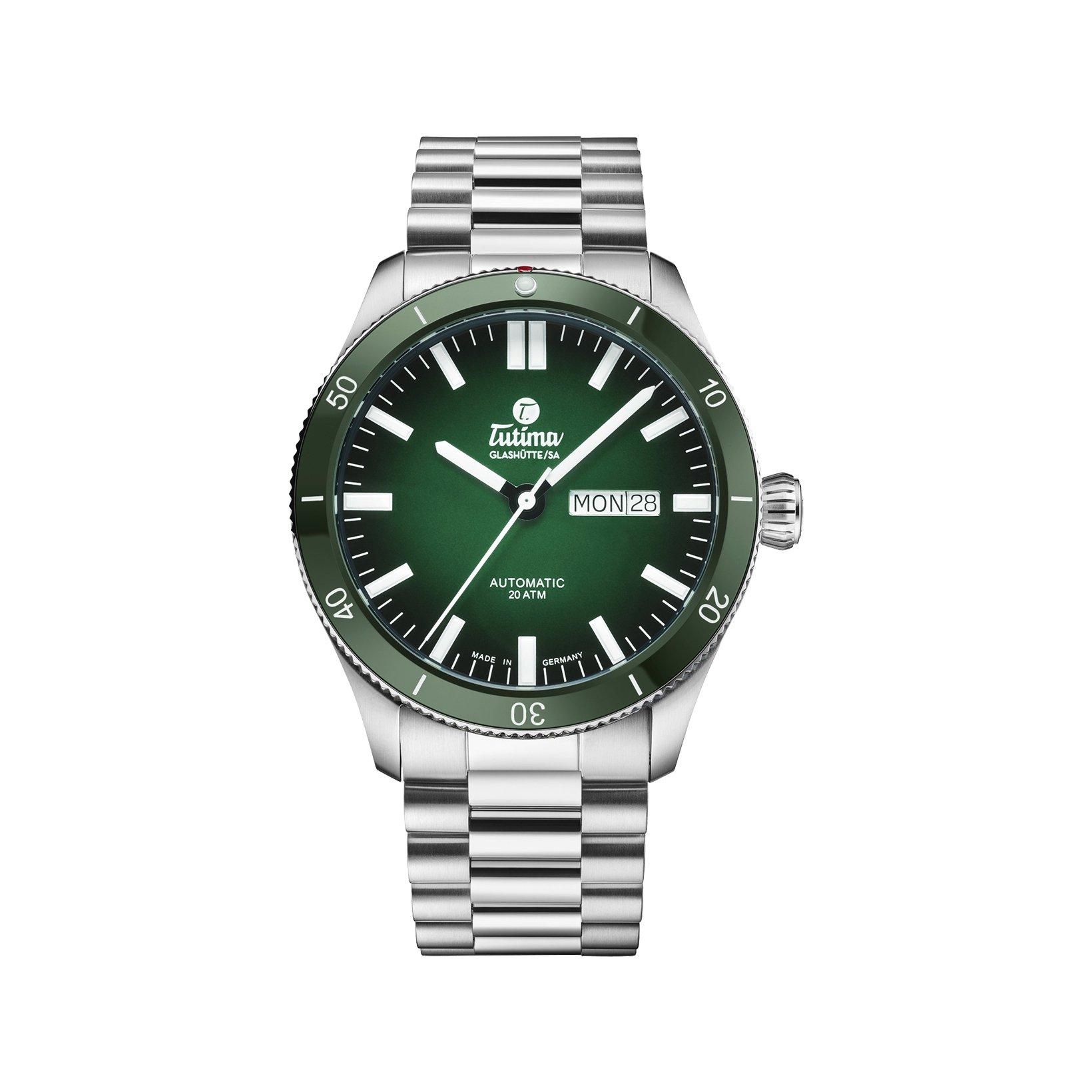 Tutima Grand Flieger Airport Automatic Automatic 41 mm Stainless Steel Watch  Green Dial  Stainless Steel Bracelet