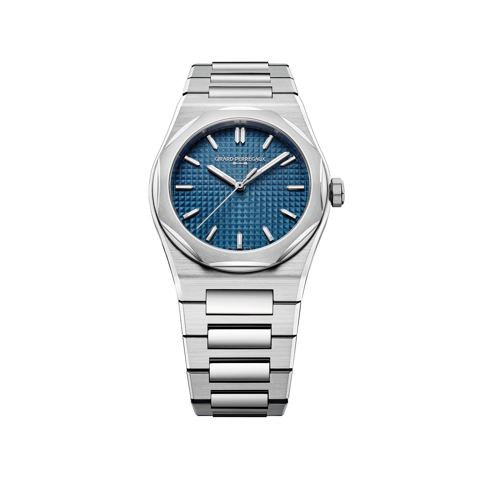 Girard Perregaux Laureato Fifty Automatic 39 mm Stainless Steel Watch  Blue Enamel Dial  Stainless Steel Bracelet